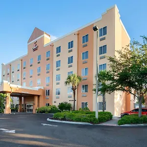 Hotel Comfort Tampa Airport North